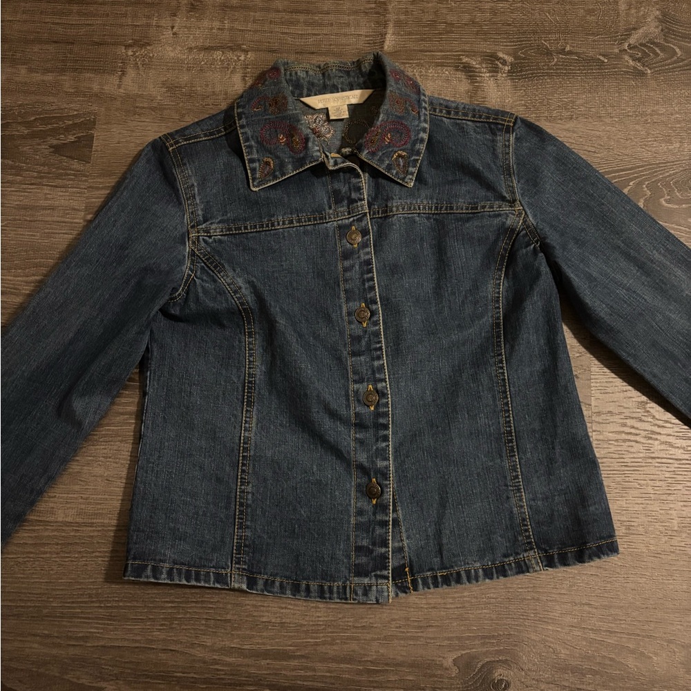 Vintage Petite Sophisticate embroidered Denim Jean Women's Jacket, size XS.